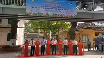Viet Duc Hospital builds hostel for families of patients