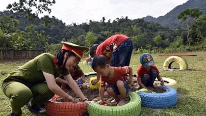 Young police officers create playground for children in mountainous areas