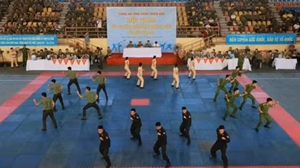 Thua Thien Hue Police organize martial arts festival