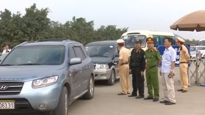 Ninh Binh police take measures to ensure public order and security at Bai Dinh Pagoda Festival