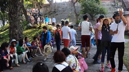 Chinese tourists remain key driver of Vietnam's tourism boom