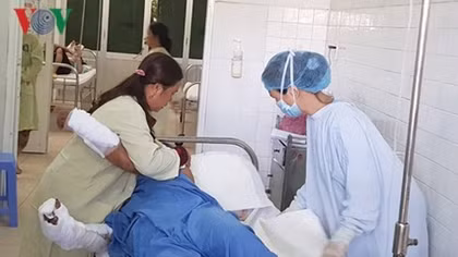Boat explosion in Quang Ngai injures at least 14