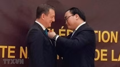 Vietnam always treasures France’s position in foreign policy: official