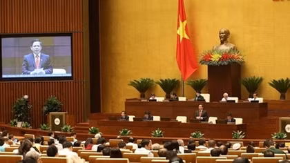 Transport minister questioned about problems of BOT projects
