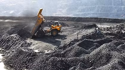 Environment minister: Hi tech can help prevent pollution