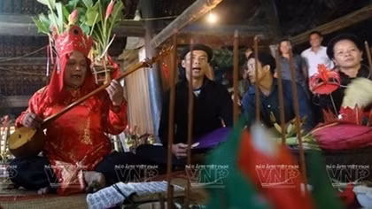 Then singing becomes part of intangible cultural heritages of humanity