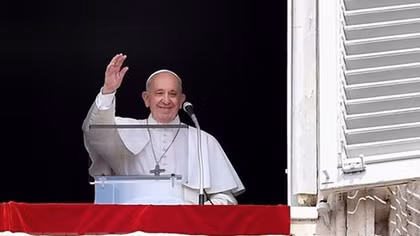 Pope Francis makes four-day visit to Thailand