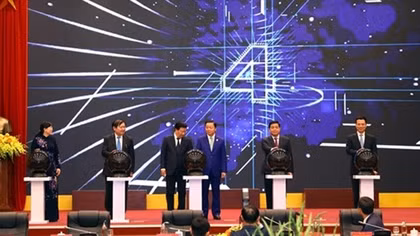International-standard GPS stations launched in Vietnam