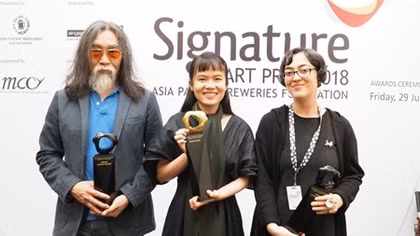 Vietnamese visual artist wins $44,000 Signature Art Prize