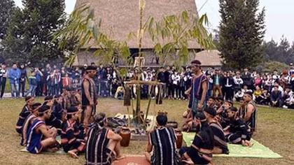 Central Highlands lullabies sound at Vietnam National Village for Ethnic Culture and Tourism