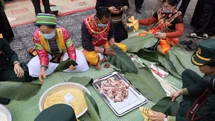 Spring colours featured at National Village for Ethnic Culture and Tourism