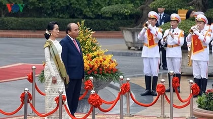 Solemn welcoming ceremony for Myanmar State Counsellor