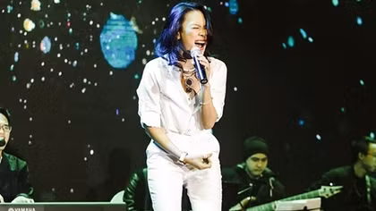 My Tam becomes Vietnam’s first Billboard singer