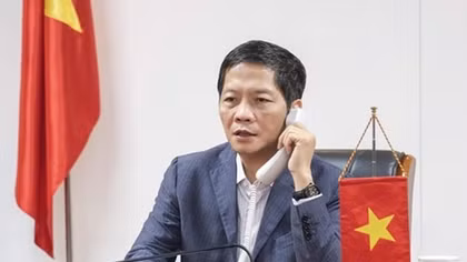 Vietnamese, Japanese trade ministers hold phone talks