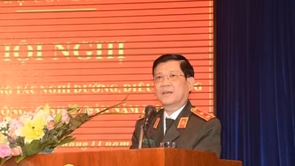 Ministry of Public Security reviews refreshment services for officers