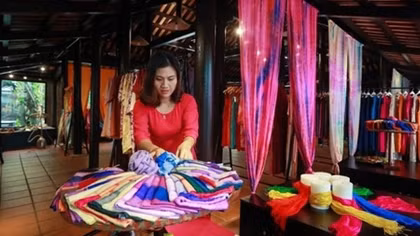 Over 80 artisans to participate in Vietnam – International Silk and Brocade Festival