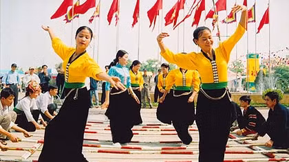 Technology helps preserve Thai ethnic culture