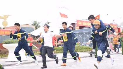 Thanh Hoa firefighters win sports, firefighting and rescue competition of Grouping 4