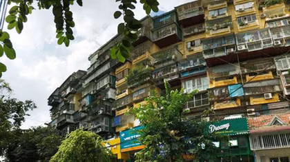 Hanoi apartment block renovation drive almost non-existent