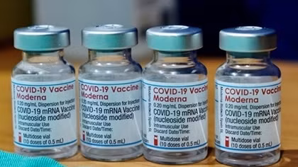 Vietnam calls for sharing of information on COVID-19 vaccines