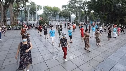 Hanoi suspends outdoor sport activities, physical exercise