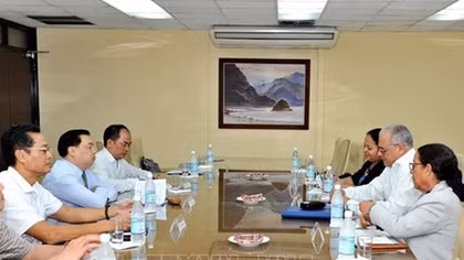Vietnamese, Cuban parties boost information-education cooperation