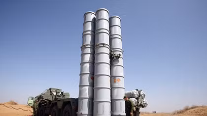 S-400 missile systems put on combat duty in northwestern Russia 