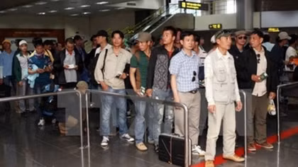 Vietnamese overseas agencies care for Vietnamese citizens