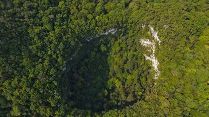 120-meter-deep sinkhole explored in Phong Nha-Ke Bang National Park