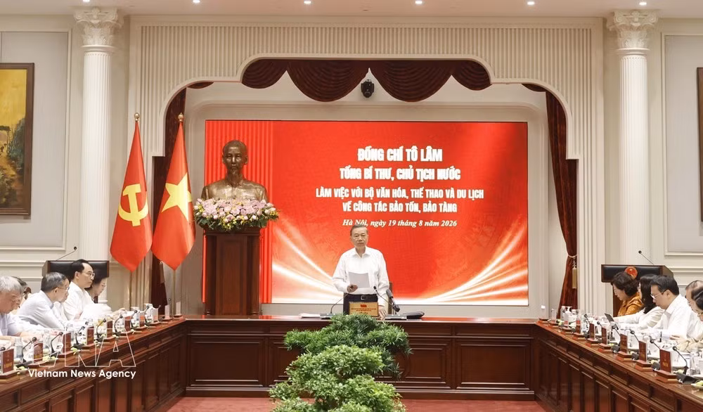 At the working session with the Ministry of Culture, Sports and Tourism. (Photo: VNA)