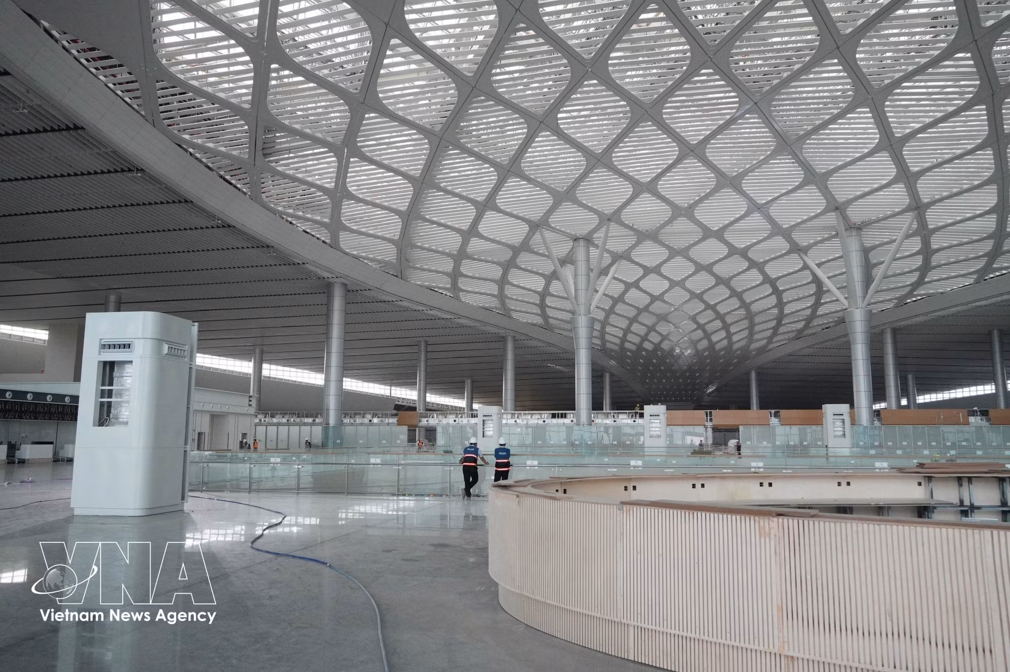 Inside the Long Thanh airport passenger terminal. (Photo: VNA)