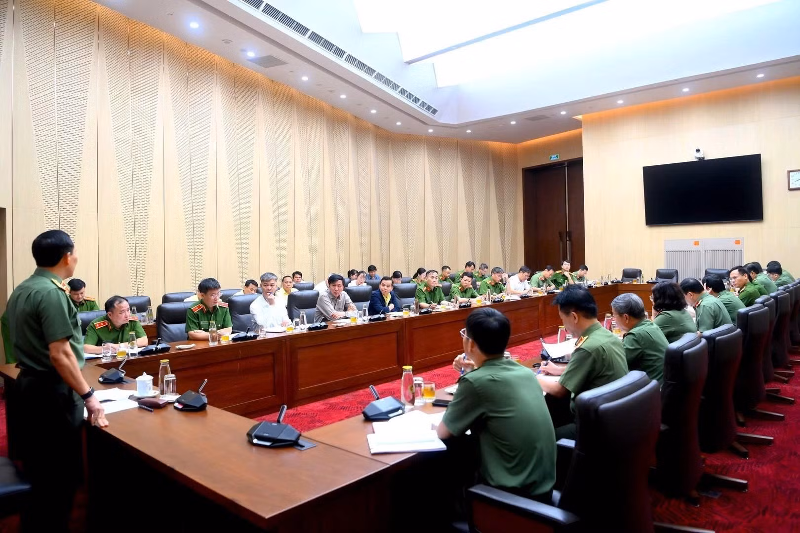 An overview of the meeting.