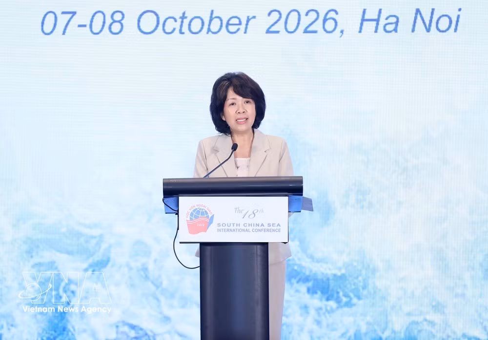 Deputy Foreign Minister Nguyen Thi Hoang Van speaks at the conference. (Photo: VNA)
