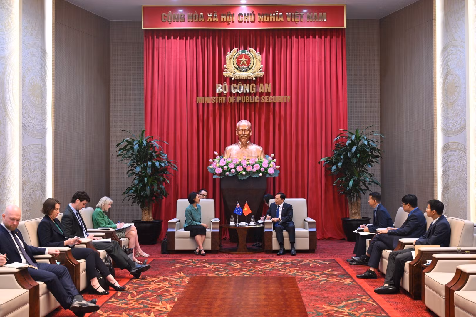 Overview of the meeting.