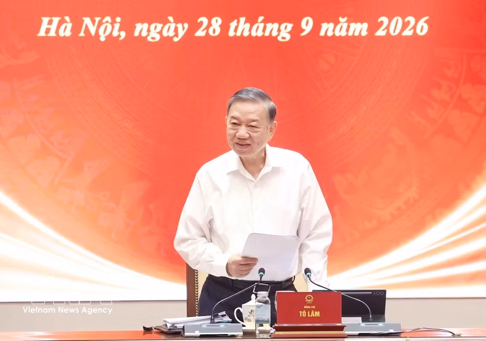 General Secretary of the Communist Party of Vietnam Central Committee and President To Lam speaks at the September meeting of the Standing Board of the central steering committee on institution improvement and law enforcement on September 28. (Photo: VNA)