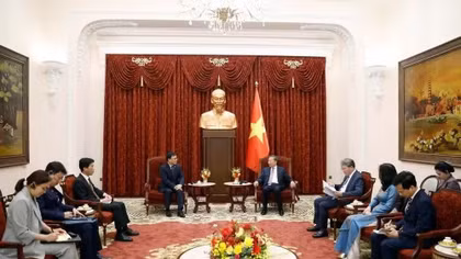 Party General Secretary, State President receives outgoing Korean Ambassador