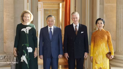 Top Vietnamese leader meets with Belgian King and Queen