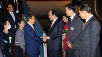 Japanese PM Yoshihide Suga begins Vietnam visit
