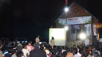 Dak Lak provincial police popularize traffic regulations to local people