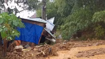 PM urges prompt rescue efforts after severe landslide hits central province