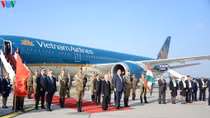 Party leader concludes Russia visit, starts trip to Hungary