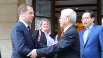 CPV chief meets with Russian Prime Minister