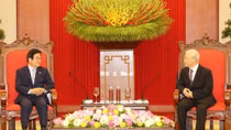 Top leader receives visiting speaker of RoK’s parliament