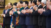 PM Phuc hosts banquet for foreign diplomats, friends on National Day