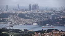 Syria Summit: Putin Arrives in Istanbul to Join Merkel, Macron, Erdogan