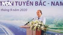 PM Phuc attends North-South Expressway groundbreaking ceremony