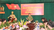 Deputy Minister Nguyen Van Son works with Correctional School No.2 