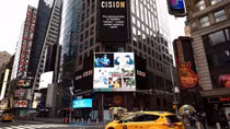 Winning shots of "Resilient Vietnam" photo contest shown in NY Times Square