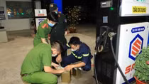 Dong Nai police busted large-scale fake gasoline ring