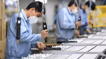 ADB raises Vietnamese GDP growth forecast to 2.3% this year